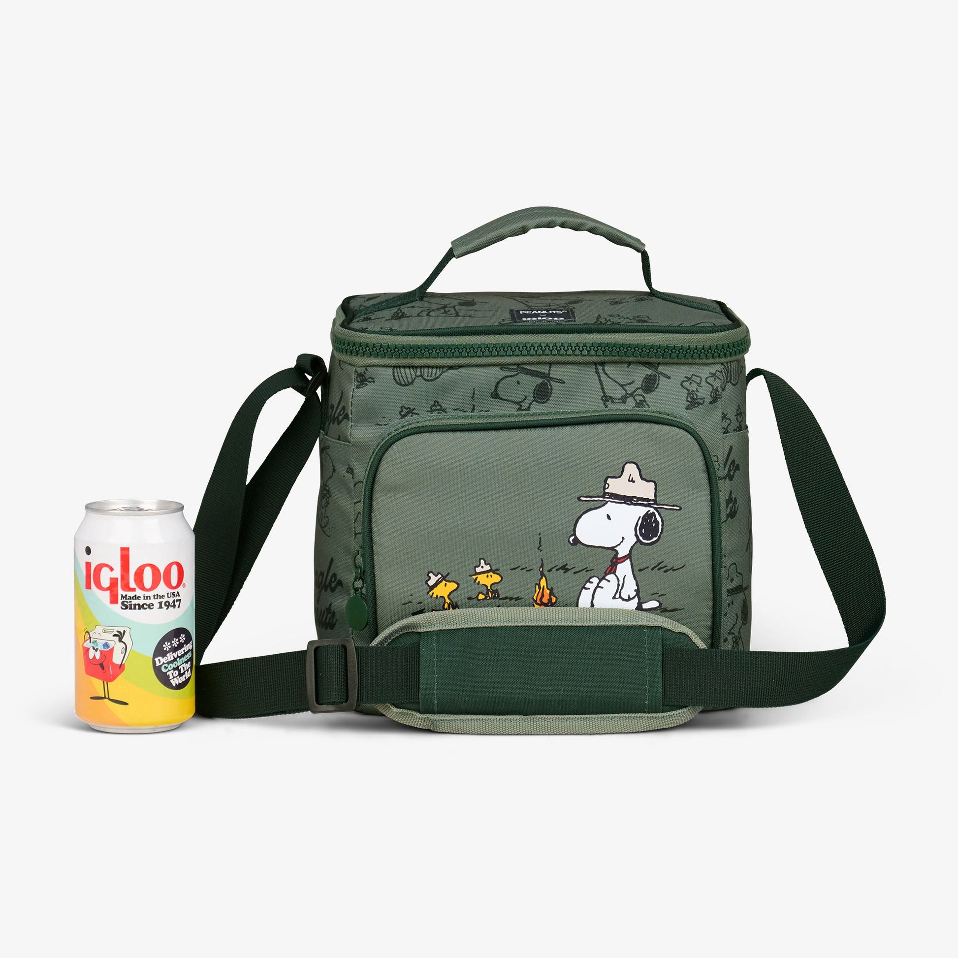 peanuts-beagle-scouts-square-lunch-cooler-bag-h9 00027846-P.jpg
