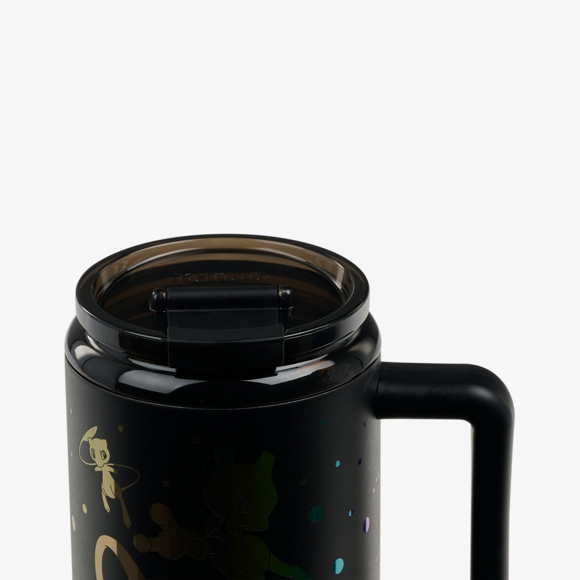 pokemon-mew-and-mewtwo-32-oz-travel-mug-r1 00027995-L.jpg