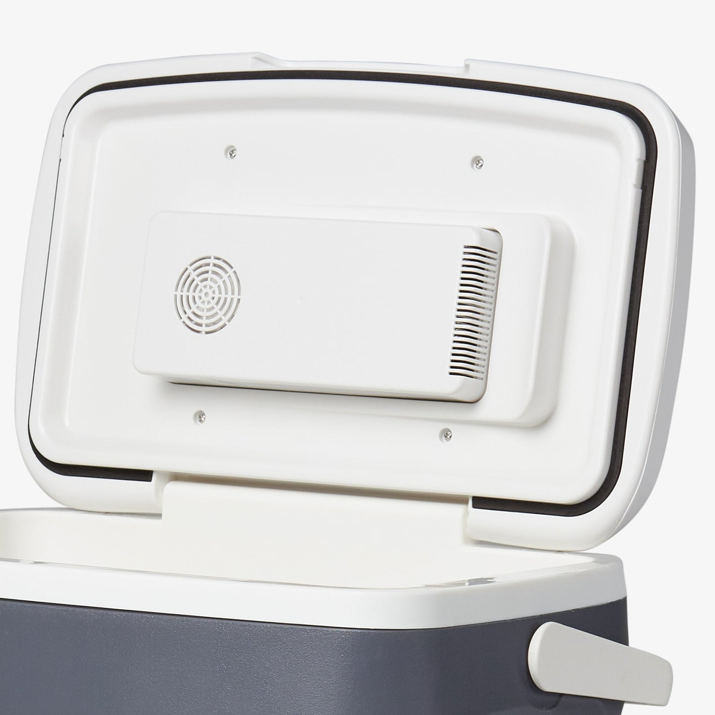 versatemptm-28-qt-portable-electric-cooler-a2 00040390_7.jpg