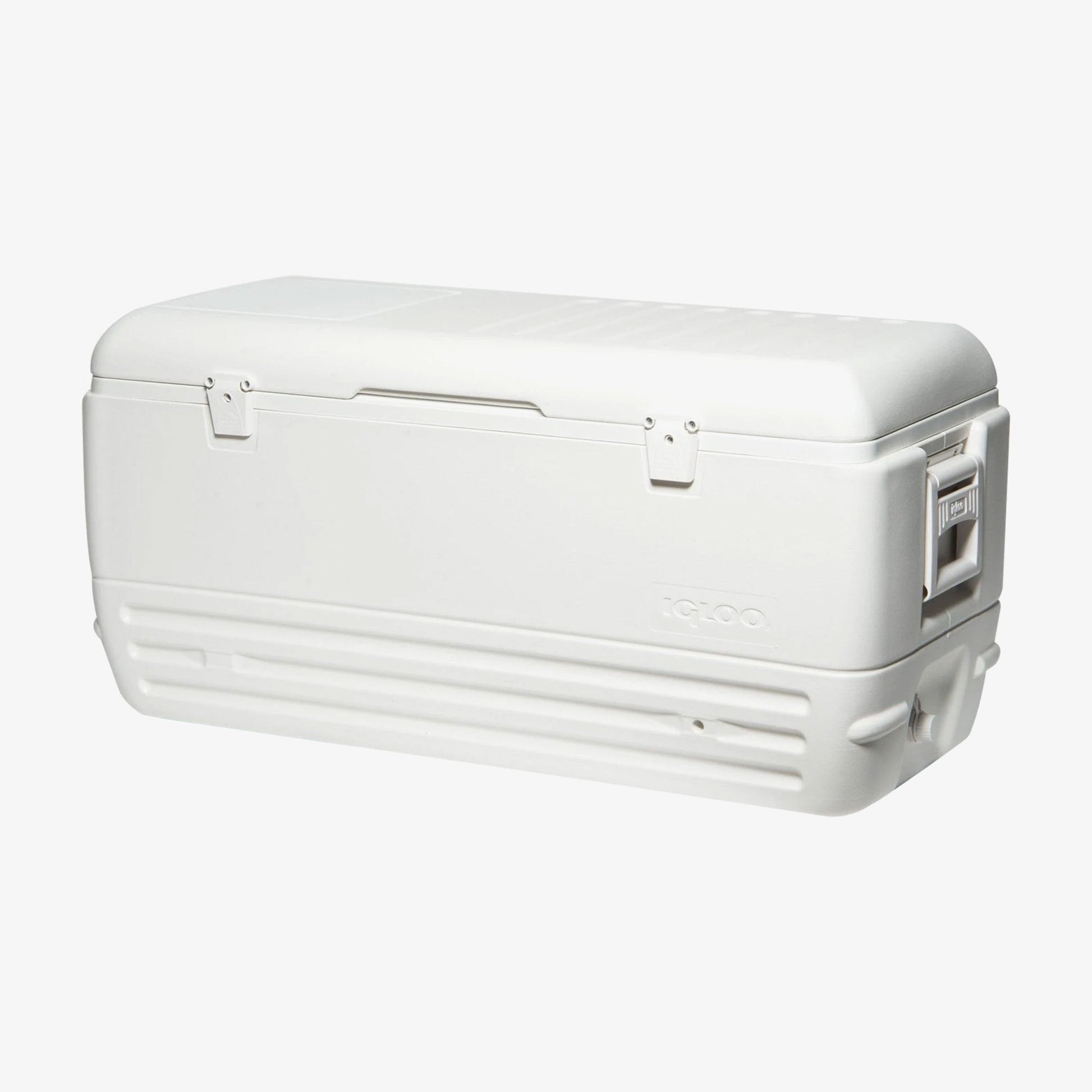 quick-and-cool-150-qt-cooler-s9 00044363-quick-and-cool-150-qt-cooler-angle_8601e7b8-cfe3-4431-9c95-65c14d4b6f07.jpg