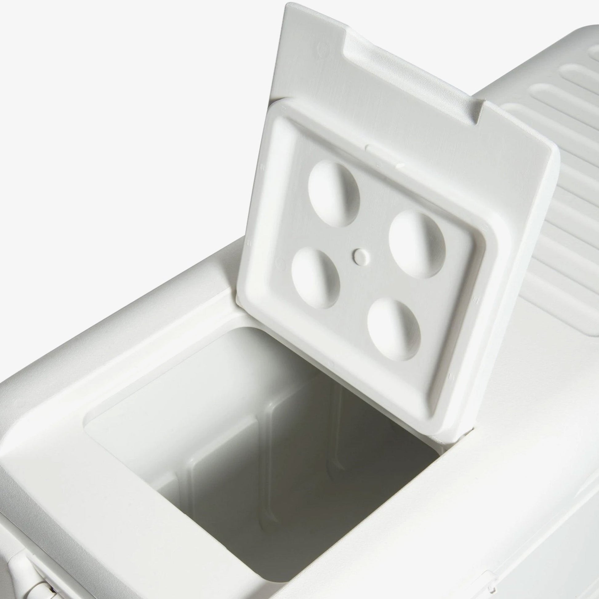 quick-and-cool-150-qt-cooler-s9 00044363-quick-and-cool-150-qt-cooler-cu-open-hatch_2c6197ae-88fc-4867-ad4f-5e48e4b855e0.jpg