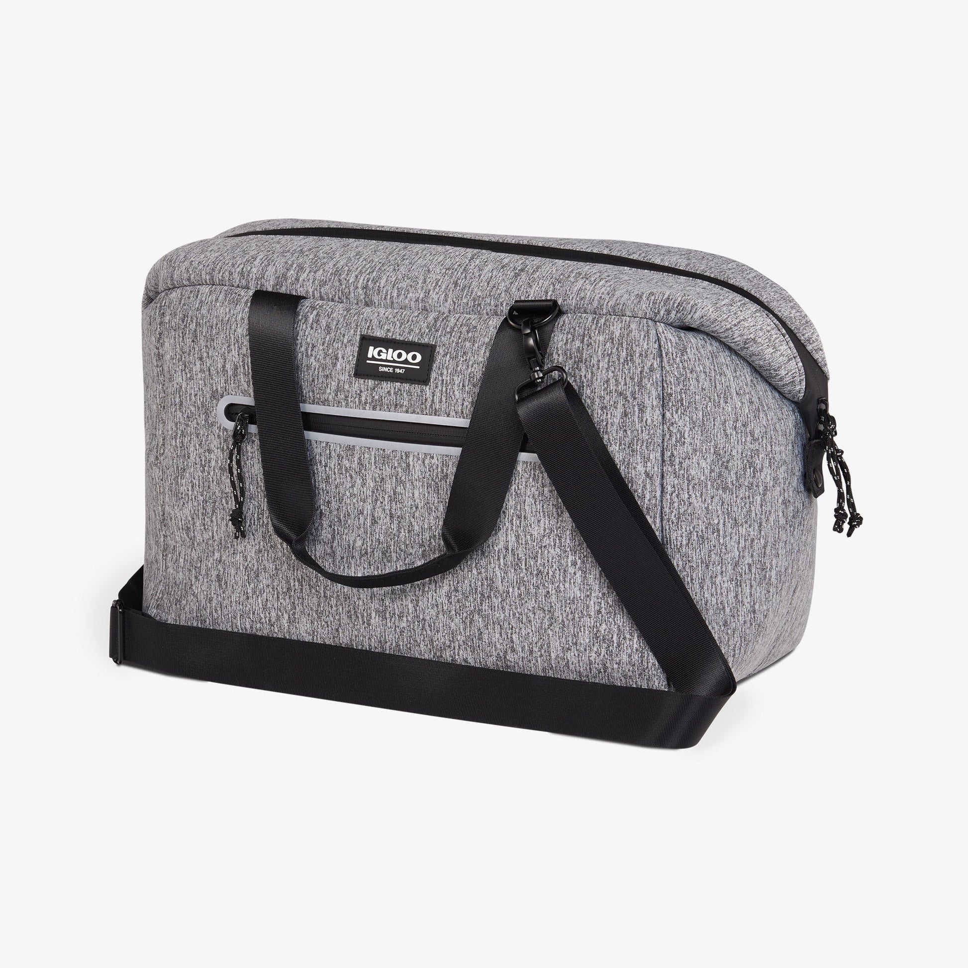 moxie-large-duffel-30-can-cooler-bag-o6 00062115-H1_R1_1.jpg