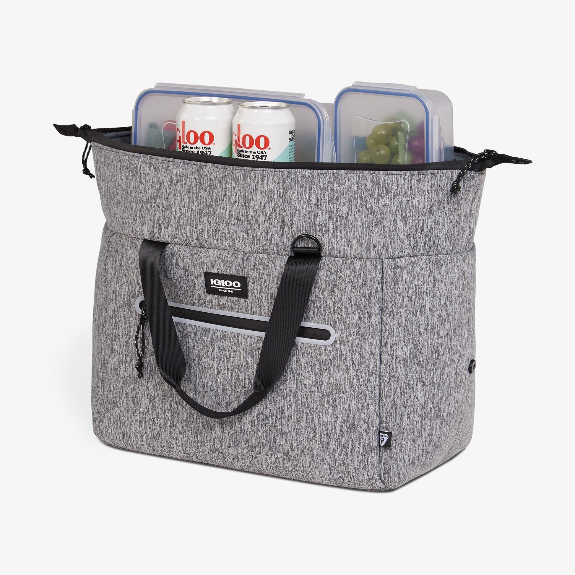 moxie-large-duffel-30-can-cooler-bag-o6 00062115-P1_R1.jpg