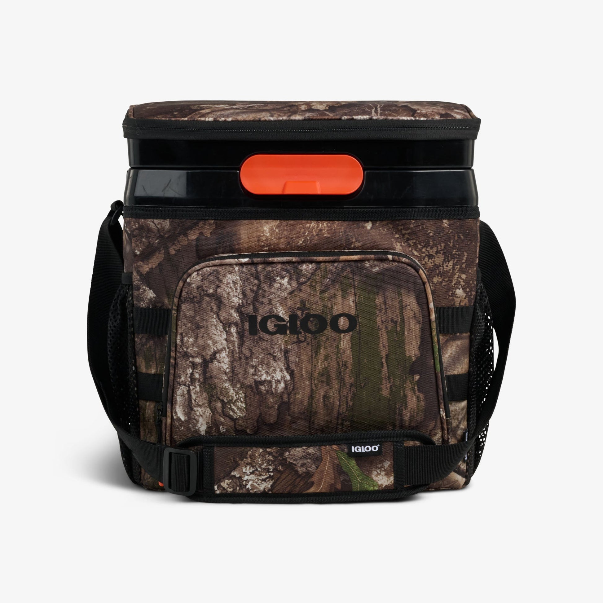 realtree-apx-cool-fusion-26-can-cooler-bag-e1 00066779-F.jpg