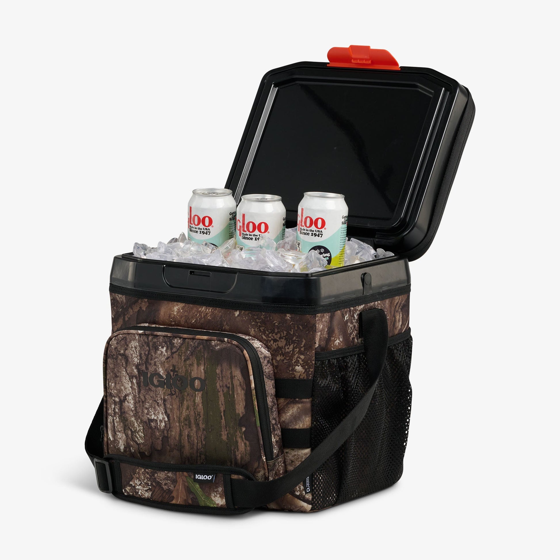 realtree-apx-cool-fusion-26-can-cooler-bag-e1 00066779-P1_4374fabe-de21-46e3-8dcd-d81b4ba4e43d.jpg